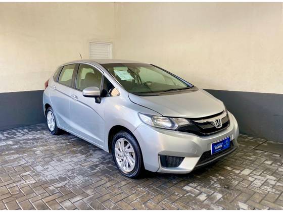 HONDA FIT 1.5 LX 16V FLEX 4P AUTOMÁTICO HONDA FIT 1.5 LX 16V FLEX 4P AUTOMÁTICO